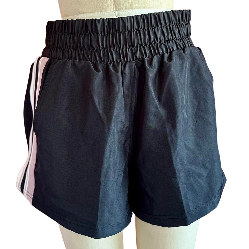 Womens Shorts Large Black NWT Sports Running Workout Beachy Vacation